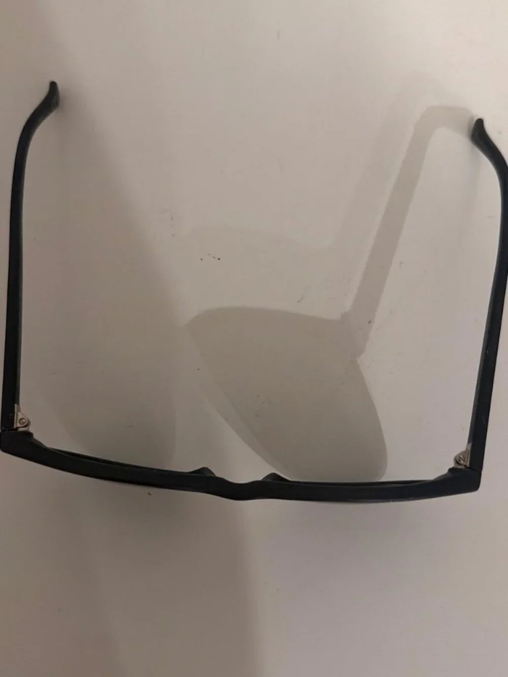 Waterhaul dark gray round sunglasses
